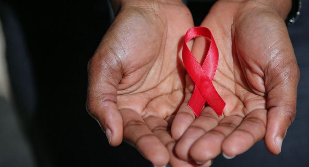 AIDS: täglich über eintausend Todesfälle im Südosten Afrikas. Recht auf Behandlung garantieren wie im Norden der Welt